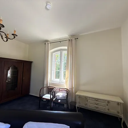 Alter Bahnhof Cafe بايلنغريس